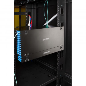 19" Enclosure for 48 MPO high-density cassettes, 4U, black
